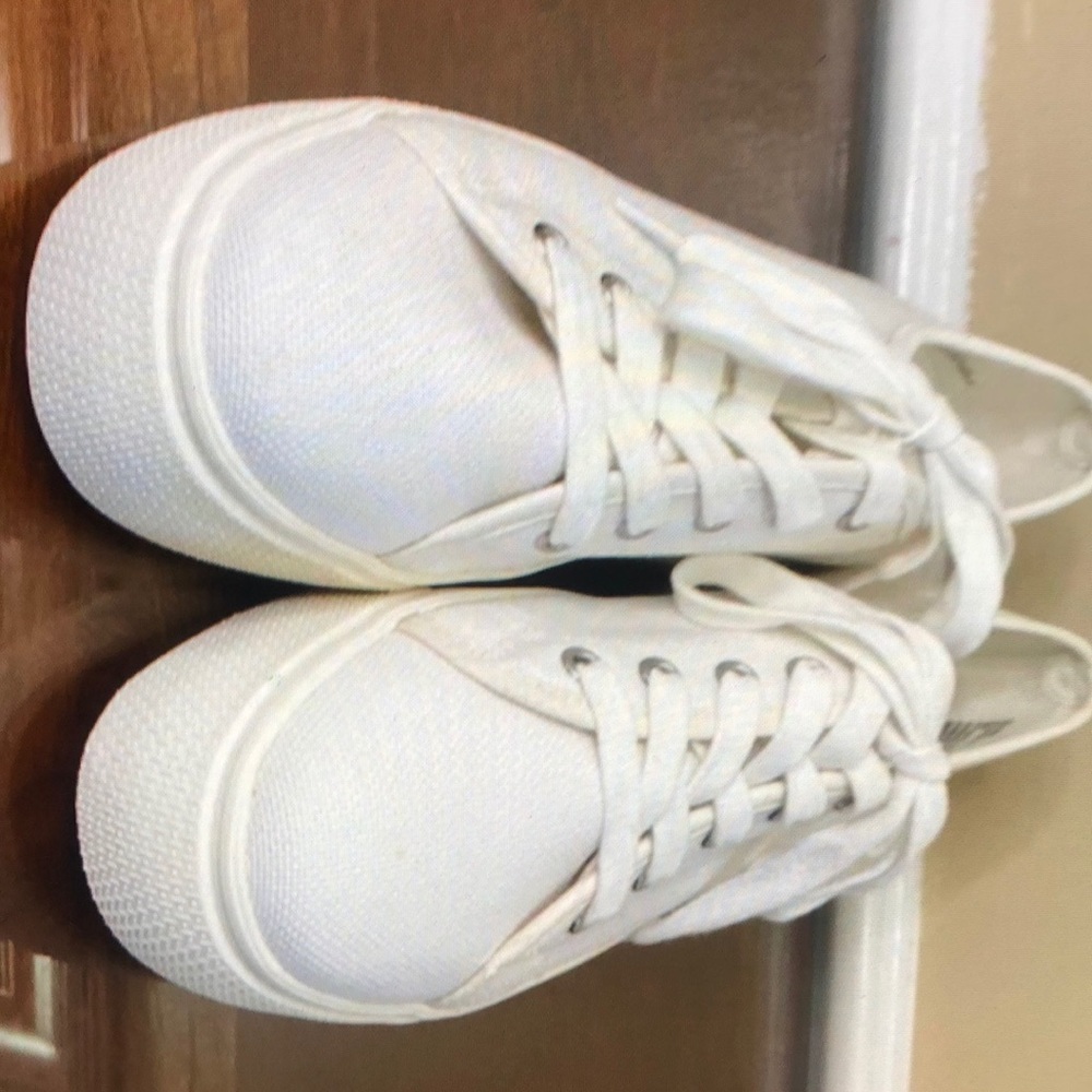 Steve Madden elore platform lace up sneakers shoes